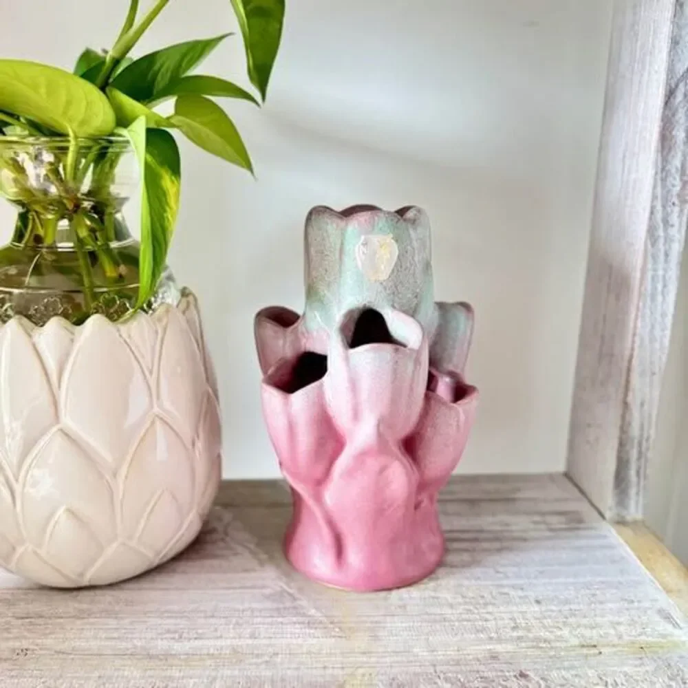 Vintage Niloak Tulipiere Flower Frog Vase Mauve Art Potter MCM retro Whimsical